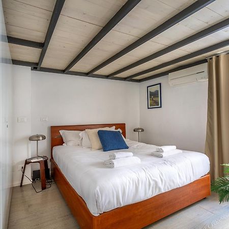 شقة Iflat Modern Flat A Few Steps From The Trevi Fountain المظهر الخارجي الصورة